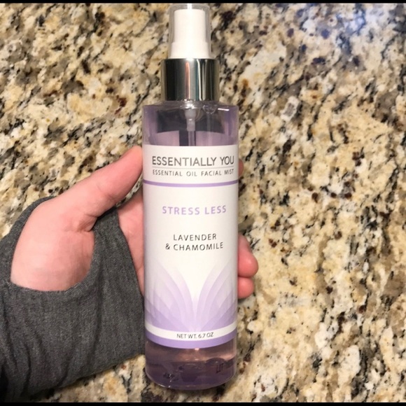 Essential oil spray - Picture 1 of 1